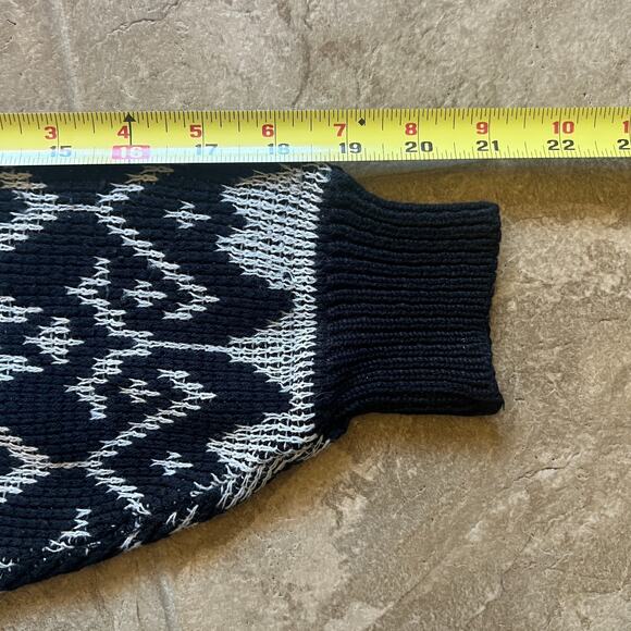 Vtg 90s Botany 500 Sweater Black Fair Isle Slouchy Grandpa Grunge Goth Classic - Picture 7 of 7